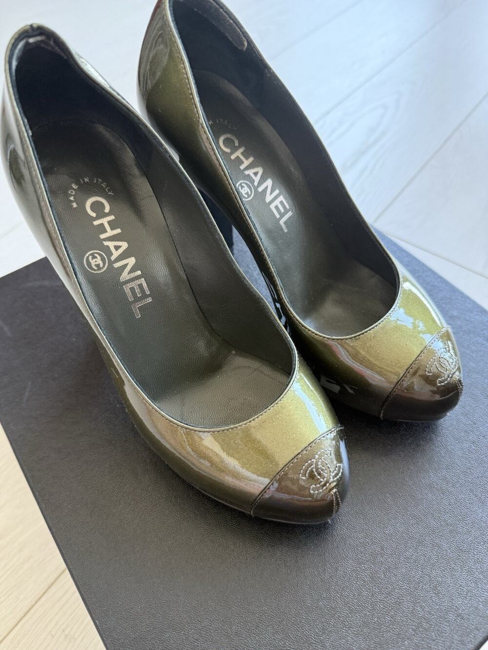 Chanel Platform Green Khaki Patent Leather Pumps 34 1/2 with box